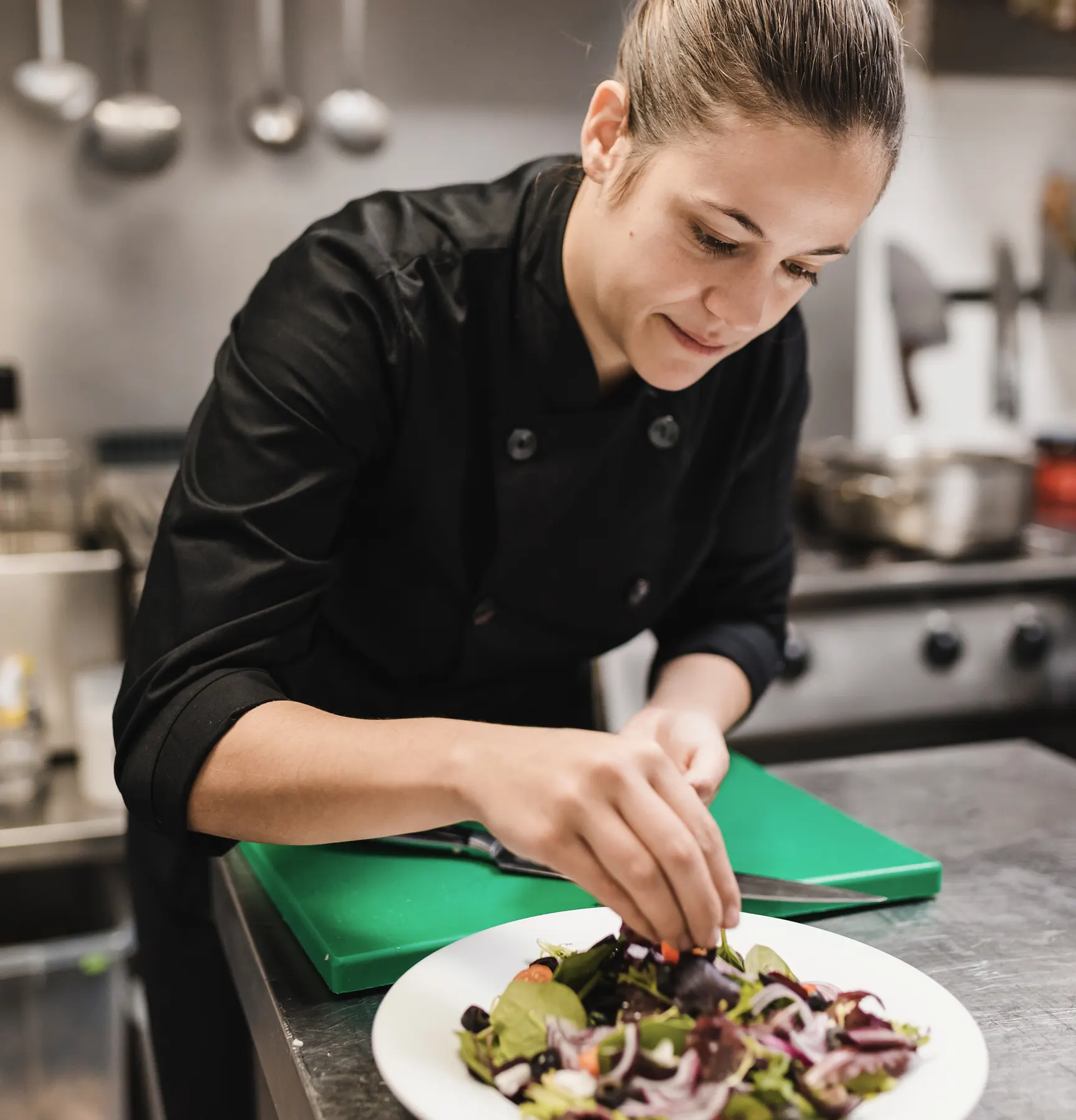 Who Is Most At Risk For Elbow Pain?