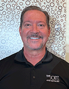 Dr. Robert Zarach, D.C. is a Chiropractor, Clinic Director at Decatur