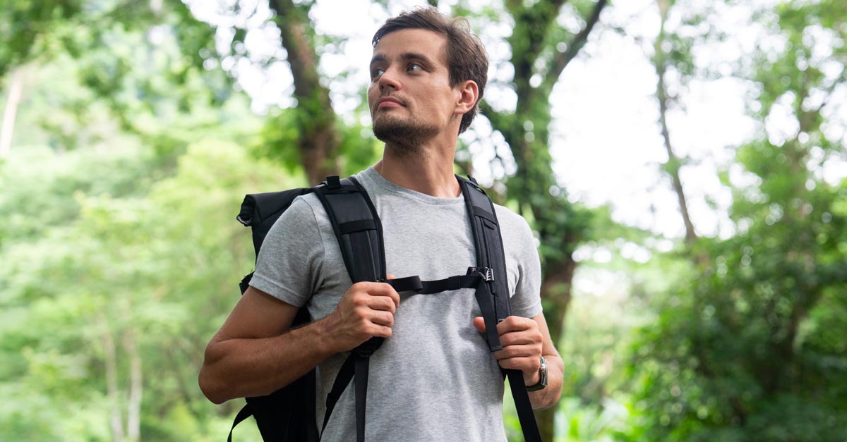 A-Grown-Up-Guide-To-Backpacks-How-To-Choose-Wear-And-Pack-Your-Backpack